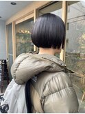コンパクトボブ　ミニボブ　黒髪ボブ　オン眉　ストレート