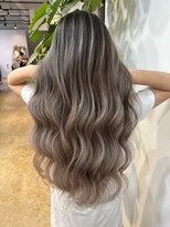 メリー オオサカ(Merly Osaka)&nbsp;contrast greige balayage