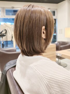 フロア(FLOOR) #ひし形ボブ#ミルクティー#金沢文庫FLOOR八木