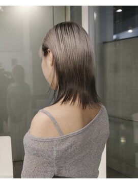 オーオシカシカスペース(OOO YY Space) アレンジしても可愛いシャドールーツとグラデーション