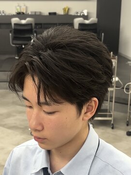 アウラ(AURA) フェザーショート/フェザーパーマ/ラウンドマッシュ/ショート