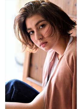 リマ(RIMA) 【RIMA】外国人風☆ノームコアでクラシカルな切りっぱなしボブ