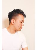 サイドパートショートセミウェットワイルドツーブロックテクノ30