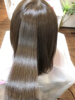 ヘアーメイクパーソナル&nbsp;赤味抹消モノトーングレージュ
