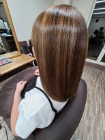 アスクイロハ(Ask168)&nbsp;ナチュラルストレート＋ハイライト