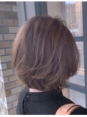 【AMILI】　ハイライトで魅せる無造作ボブ
