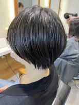 エニ(Eni)&nbsp;【実は２ブロックショート】