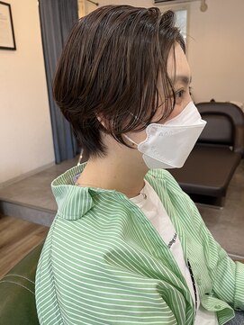 カルム(calmost) 前髪なしくびれショート