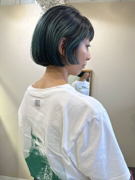 リノショアーズ ショウナン 辻堂店(RinoShores SHONAN) 根元あけカラー丸みボブ小顔補正立体カット艶感インナーカラー