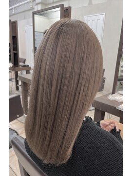 ノア ヘアメイク(Noa hair make) シルキーベージュ/ミディアム/