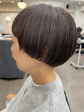 ユノ(juno) 【中目黒】ナチュラル白髪ぼかしハイライト☆マッシュショート