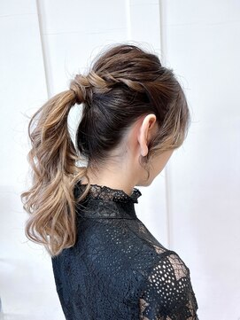 コワファースト させぼ五番街店(COIFF1RST) ポニーアレンジ★