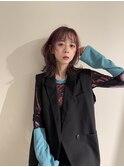 ピンクベージュ×レイヤースタイル