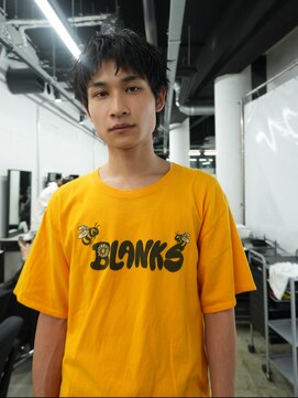 ピア ヤクイン(Pia Yakuin) ラフショート アクティブショート ピンパーマ