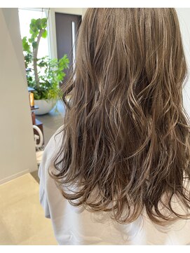 ビーティベーシック(B.t.Basic) オリーブベージュ