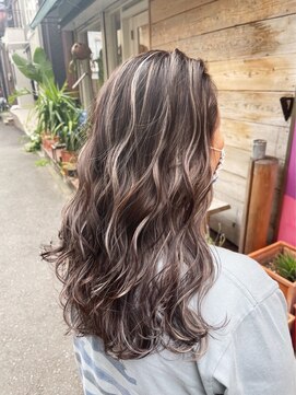 ヴィジョン(VISION) ダブルハイライト×アッシュ