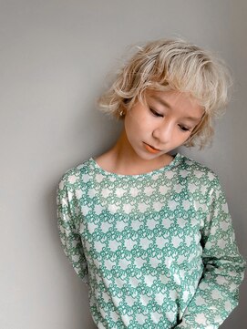 リノショアーズ ショウナン 辻堂店(RinoShores SHONAN) ふんわりカールヘルシースタイルブロンドアッシュショート