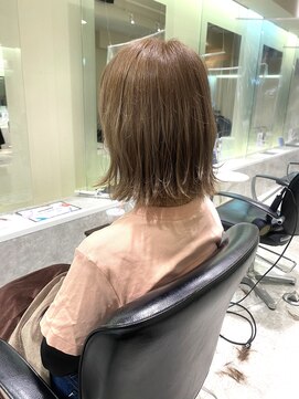 リー 尼崎(Lee) ミルクティーグレーベージュ