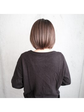 マリアナ(Mariana) 【☆人気No2☆/透明感抜群♪】ブリーチ無しで叶う♪Wカラー