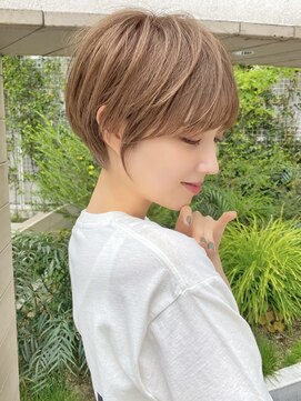 アフロート ルヴア(AFLOAT RUVUA) みねスタイル♪ 似合わせ ショート ボブ 30代 40代 小顔 新宿