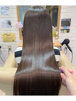 ルアナ(Luana) ツヤピカロング☆縮毛矯正☆