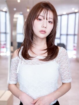 ブエナビスタ(BUENA VISTA) レイヤーカット/シースルーバンク/透明感カラー