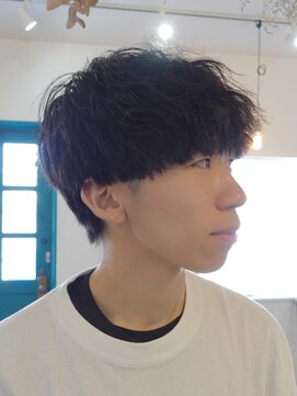 ディッセンバー 伊勢崎(December) メンズ/センターパート/似合わせカット／ニュアンスパーマ