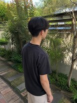 テントヘアー(tent hair)&nbsp;自然な毛流れで魅せる大人のナチュラルパーマ