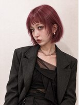 ソレイユトウキョウシブヤ(SOLEIL TOKYO shibuya) レイヤーボブ顔まわりレイヤーチェリーピンクブリーチオン眉