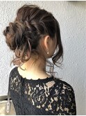 ねじりあみ後れ毛アップ