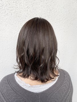 カプア 仙台駅前店(Kapua) 透け感/ダークアッシュ/ダークグレージュ/シースルーカラー