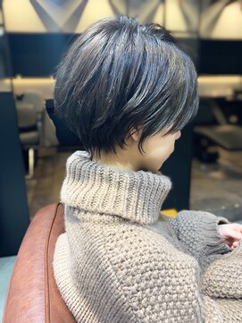 サードバイローラン(THiRD by ROULAND) 【THiRD】厚めバングローライトショート