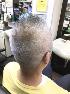 バーバーショップ ヘアーレストホーム(Barber Shop HAIR REST HOME) シルバーベリーショート