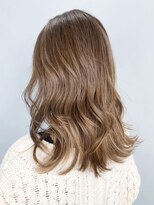 アイティー バイ アルバム 中野店(IT by ALBUM) ハイライトミディ_ウェーブパーマフォギーベージュ_ba290642