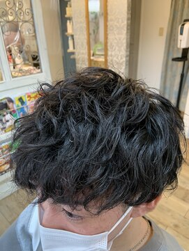 ハグエヴェック(HUG AVEC) スパイラルパーマ