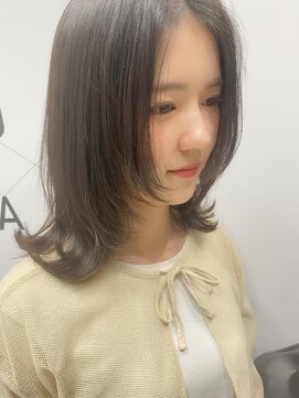 ハルキミナト ジャパン ヨコハマ(HARUKI MINATO japan YOKOHAMA) ミディアムレイヤー　20代/30代/40代女性