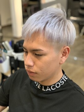 ハジー(Hajy) トリプルカラー×ホワイトシルバー