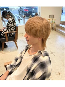 メルク(merc) ダークアッシュ/アッシュブラック/カルマパーマ/ベリーショート