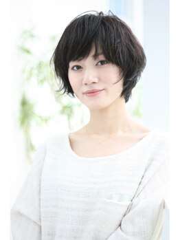 ミスエッセンス(MISS ESSENCE)の写真/形が可愛いショートヘアはお任せ♪削がないカットだから叶う髪質改善で、艶やかな毎日を◎