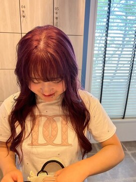 アース いわき店(HAIR&MAKE EARTH) ボルドーレッド × 韓国風ロングウェーブ