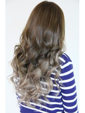 ヴィダ クリエイティブ ヘアーサロン(Vida creative hair salon) エクステグラデーション