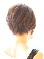 【３０代・４０代・５０代】大人の女性に人気の耳かけショート