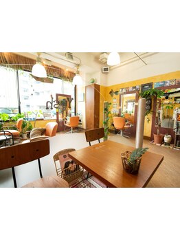 【葛西駅☆徒歩1分】駅近で通いやすく、落ち着いた雰囲気で過ごせる＜hair Yush＞お仕事帰りの方も大歓迎♪