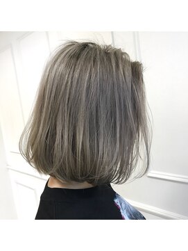 ドルチェ 梅田(Dolce) 【Dolce梅田】ケアブリーチ/アッシュグレー