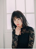 暗髪グレージュボブ