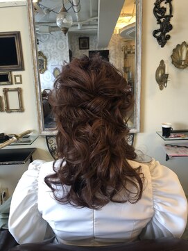ヘアー ラウンジ アート(HAIR LOUNGE ART) ゆるふわ波ウェーブアレンジ