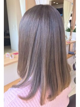 メタ(META) 透明感＆柔らかさを引き出すラベンダーアッシュ♪