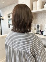 キャアリー(Caary)&nbsp;福山市美容室Caary人気 ミディアムウルフ・マットグレージュ