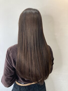 フツーロ 栄(FUTURO) 髪質改善ストレート