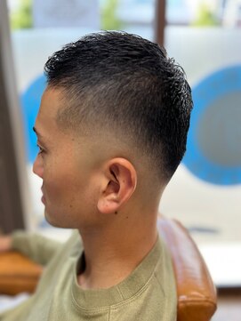 ディークライム(D CLIMB) スキンフェード